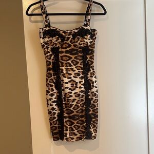 Chic Leopard Print Mini Dress